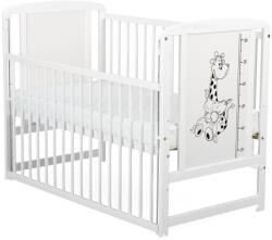 BabyNeeds Patut din lemn bebe, 120x60 cm, Cu laterala culisanta, Din lemn de pin si mdf, Stabil si rezistent, Inaltime saltea reglabila pe 3 nivele, Laterala cu 3 bete detasabile, EN716-1, EN716-2, Alb, Babynee