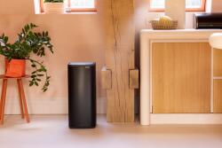 Brabantia Bo Touch Bin nyomófedeles hulladékgyűjtő, karcsú, négyzetes forma, műanyag tartály, 30L - O méret, acél, matt fekete - 238208 (BR238208)