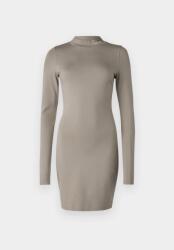 Calvin Klein Milano farmer Ruha farmerből M