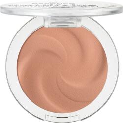 ESSENCE Mattító kompakt púder 02