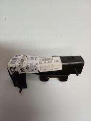 Renault Sárvédő tartó konzol bal első Renault Clio IV 631444933R Oe Új