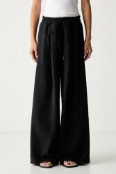 adidas Originals pantaloni de trening pentru femei cu lyocell 9BY2-SPDZP0_99X (KY9235)