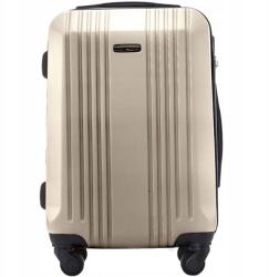 Wings Bőrönd Wings Kabinkesztrel 20" 38L Champagne (KST01-S-CHAMPAGNE)
