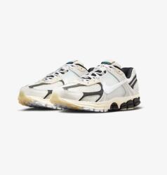 Nike Zoom Vomero 5 Prm cipő 45.5-ös méret FN7649 110 (FN7649 110)