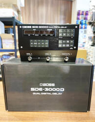 BOSS SDE-3000D Dual Digital Delay effekt pedál