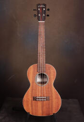 Cordoba 25T tenor ukulele