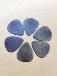 Dunlop Nylon Max Grip pengető 0.88mm 6 darab