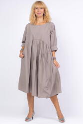 Rosa 99 Rochie fango, oversize, cu maneca scurta, cu trei volane asimetrice, din poplin satinat Talie unica