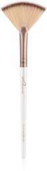 Luvia Cosmetics Elegance Fan Brush legyező ecset 211