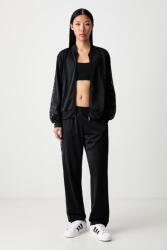 adidas compleu de trening pentru femei Essentials 9BY2-DKDZZR_99X (KG1875)