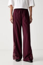 adidas Originals pantaloni de trening pentru femei Floral Firebird 9BY2-SPDZP4_93X (KX1878)