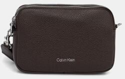 Calvin Klein keresztpántos táska női műbőr - barna Univerzális méret - answear - 35 990 Ft