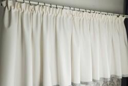 Lambrekin stretch sima gyémántokkal glamour ekrü szalag Színek 180/50 (firaneczka-24.pl)