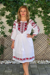 Magazin Traditional Rochie Traditionala Andrea 10