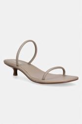 Calvin Klein tűsarkú bőr szandál KITT HEEL SNDL DOUBLE STRAP LTH - bézs Női 38