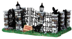  Lemax spooky iron gate and fence s/5 Spooky Town 2013