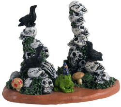  Lemax skull cairns Spooky Town 2021
