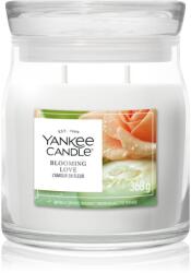 Yankee Candle Blooming Love lumânare parfumată 368 g