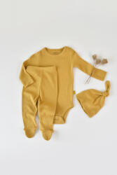 BabyCosy Set 3 piese: body cu maneca lunga, pantaloni lungi cu botosei si caciulita din bumbac organic si modal - Sofran, BabyCosy (Marime: 3-6 Luni)