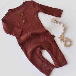 BabyCosy Salopeta cu maneca lunga si pantaloni lungi din bumbac organic si modal - Caramiziu BabyCosy (Marime: 3-6 Luni)