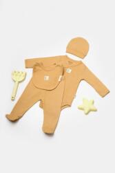 BabyCosy Set 4 piese: body, pantaloni, baveta si caciulita Bamboo, maro, BabyCosy, 50% bumbac+50mbus (Marime: 3-6 Luni)