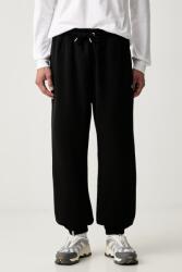 The North Face pantaloni de trening pentru bărbați cu bumbac Essential 9BY2-SPMZIW_99X (NF0A8CWCJK31)