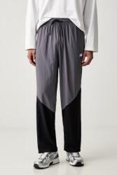 New Balance pantaloni de trening pentru bărbați 9BY2-SPMZRR_45X (MB61R010AA9)