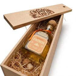 The Patron Spirits Company Pachet Cadou Cutie Lemn Personalizata Tequila Patron Reposado 40%, 0.7L