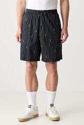 Lacoste pantaloni scurți pentru bărbați din bumbac PPY2-SZM0C4_99X (GH1964)