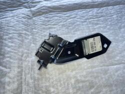 Renault Oe sárvédő rögzítő Renault 62 04 286 25R