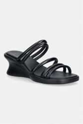 Camper női bőr éksarokkal papucs Louise Sandal - fekete Női 37