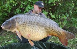 Dynamite Baits HOT FISH & GLM Boilies 1kg/26mm (DY1208)