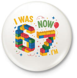 printfashion 67 lego, 7. szültésnap - Kitűző, hűtőmágnes - Fehér (18479026)