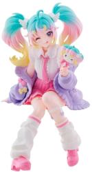  Statuetă FuRyu Animation: Hatsune Miku - Pastel Miku (Sweet School Life), 13 cm (FRYU51669) Figurina