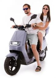 UNIZDRAV Scuter electric UNIZDRAV e-City cu o autonomie de 120 km