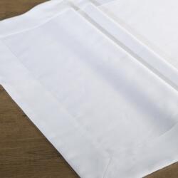 Takoy Traversă de masă albă 85x85 cm MILA, decorată cu o margine subtil lucioasă, într-un ambalaj elegant Fata de masa
