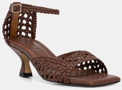 Souliers Martinez bőr alacsony sarkú szandál VERONICA - barna Női 37