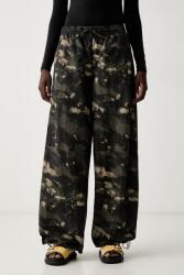 adidas Originals pantaloni de trening pentru femei Camouflage Adilenium 9BY2-SPDZG4_77X (LF3003)