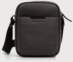 Armani Exchange férfi tasak - barna Univerzális méret - answear - 37 990 Ft