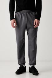 adidas pantaloni de trening pentru bărbați cu bumbac Three Stripes 9BY2-SPMZWM_90X (KY4128)