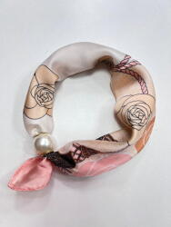 Shopika Esarfa colier satinata cu perla decorativa si inchidere magnetica, model floral roz pe fond alb