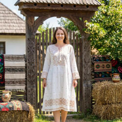 Ie traditionala Rochie Traditionala cu broderie Melania 5