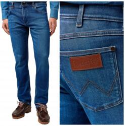 Wrangler Greensboro Dandelion Free To Stretch farmer nadrág W38 L32 (112364419)