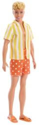  Păpușă Ken Barbie Style Fashionistas #252 - păr blond, cămașă cu dungi galbene și pantaloni scurți cu buline (JJN66) Figurina