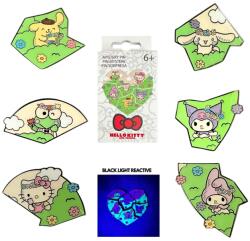  Insignă emailată Loungefly Sanrio Hello Kitty and Friends Flower Crown Puzzle - Blind Box (SANPN0261-EA)