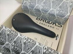 Brooks England Nyereg Brooks Cambium C15 Black 140mm Box (BRCC15)