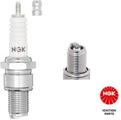 NGK B7ES (kód: 1111) YBX gyújtógyertya NGK Elektromos alkatrészek Gyújtásrendszer Gyújtógyertyák és gyújtótrafók Gyújtógyertyák