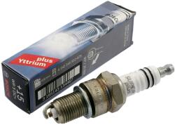 Bosch WR5DC+ gyújtógyertya Bosch Elektromos alkatrészek Gyújtásrendszer Gyújtógyertyák és gyújtótrafók Gyújtógyertyák