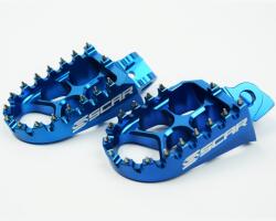 SCAR EVO lábtartók kék Kawasaki KX65/80/85 SCAR Váz, idomok és járműkiegészítők Lábtartók és lábvezérlés Vezetői lábtartók
