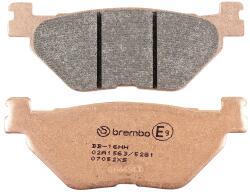 BREMBO fékbetét Yamaha TMAX 560 (2020-tól hátsó), 530 (2012-2019 hátsó), 500 (2001-2003 hátsó) - szén-kerámia (07052XS) BREMBO Fékrendszer és alkatrészei Fékbetétek, fékpofák és féktárcsák Tárcsafékbetétek